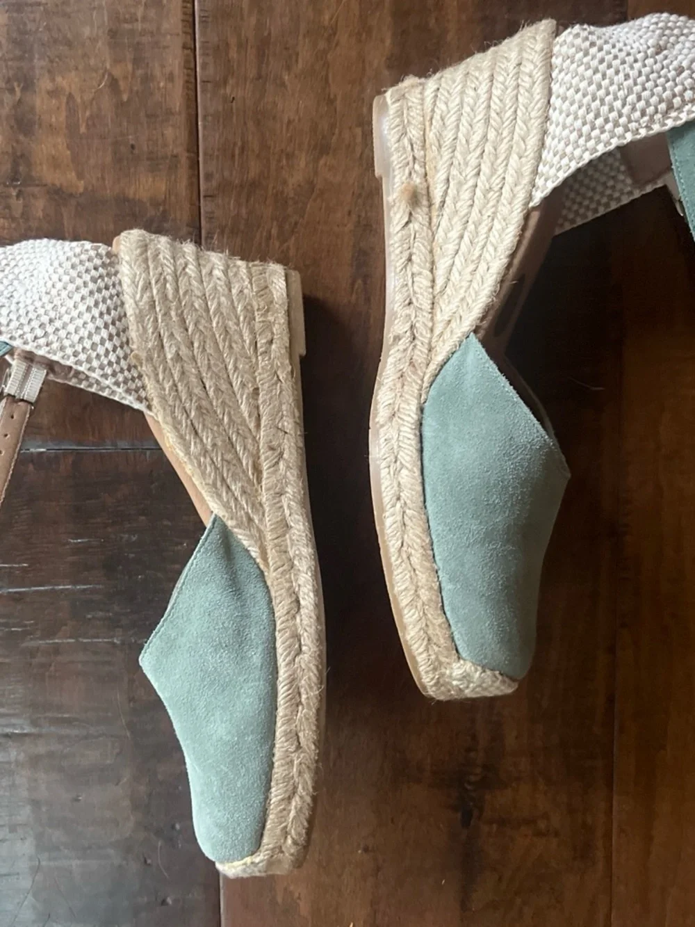 Paseart sage mint green suede ankle strap espadrille wedge sandals Sz. 8